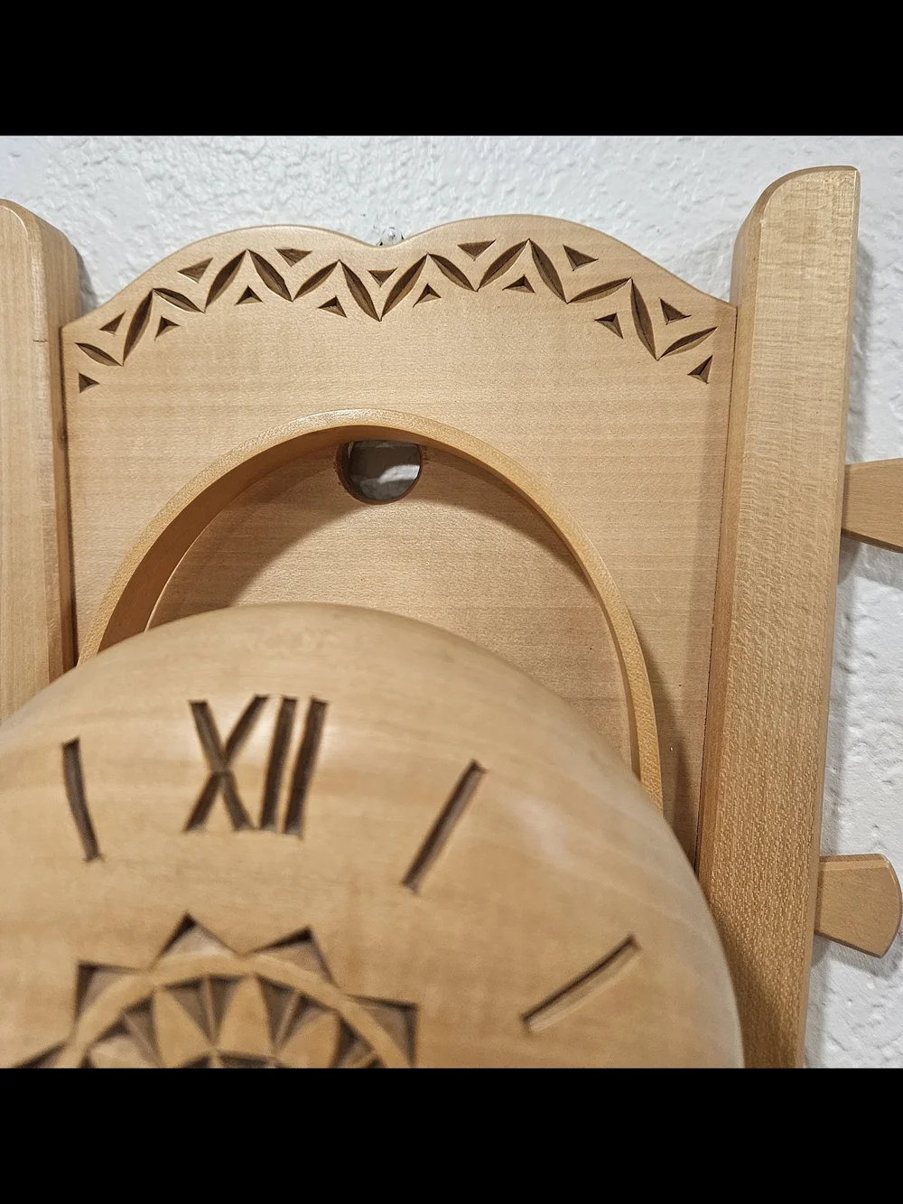 Swiss Folk Art Carved Wooden Wall Clock Chalet Scene Battery Operated